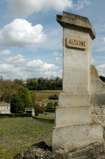 Château d'Ausone en avril 2006